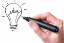 Glühbirne mit Schriftzug idea