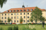 Gebäude der FüAk in Schönbrunn